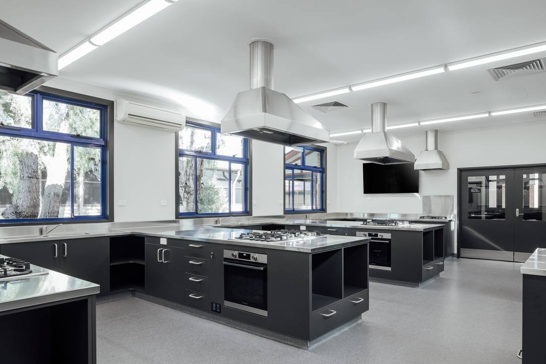 Food Technology room — central island bench